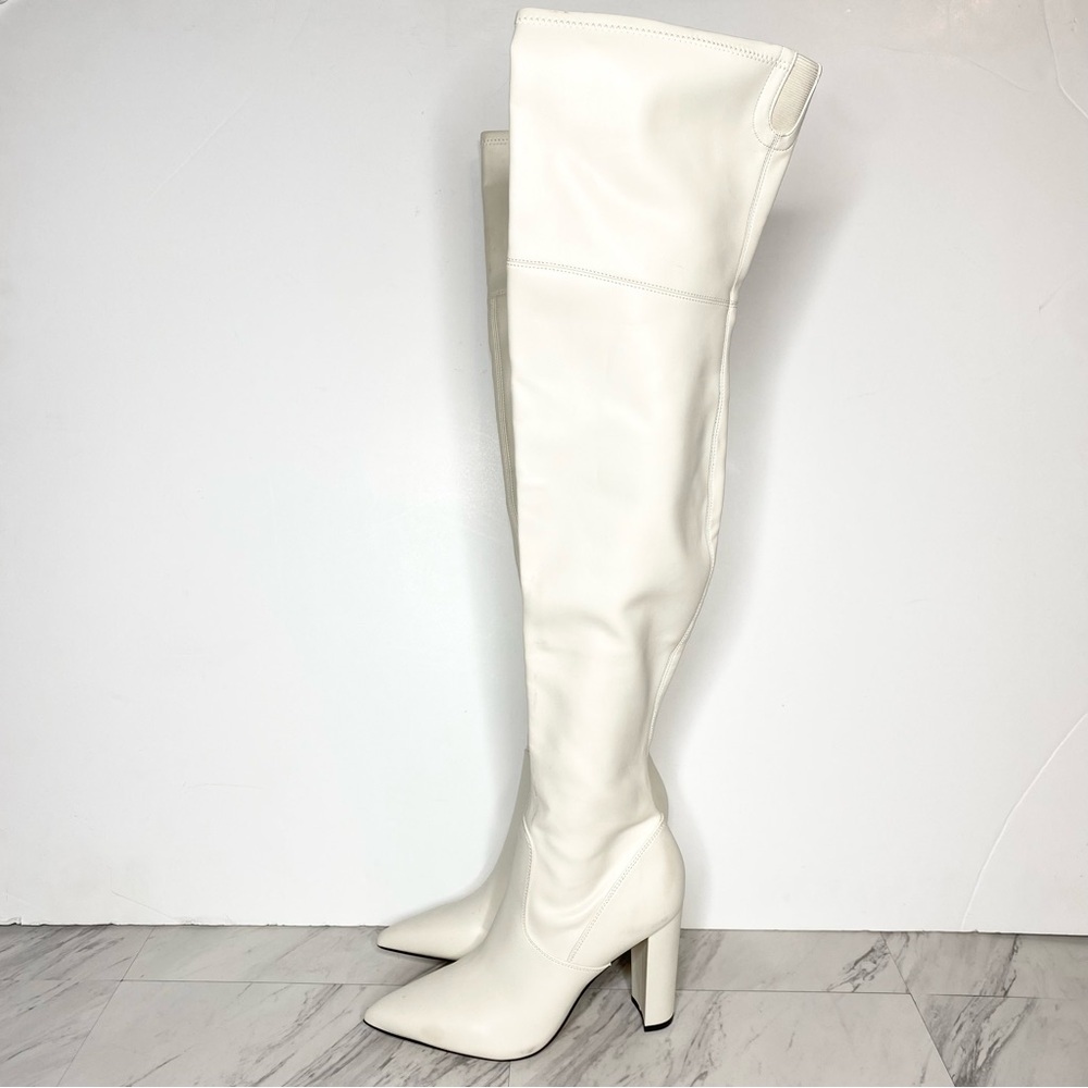 Marc Fisher Garalyn Pointy Toe White Boot 7M